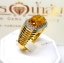 แหวนบุษราคัม Yellow Sapphire เม็ดใหญ่ น้ำหนักกว่า 3.30 กะรัต ล้อมด้วยเพชรแท้น้ำงาม บนตัวเรือนทองแท้ทั้งตัวเรือน